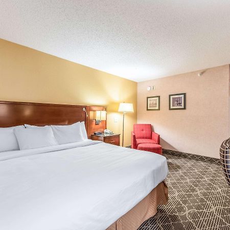 Quality Inn & Suites Brainerd Bagian luar foto