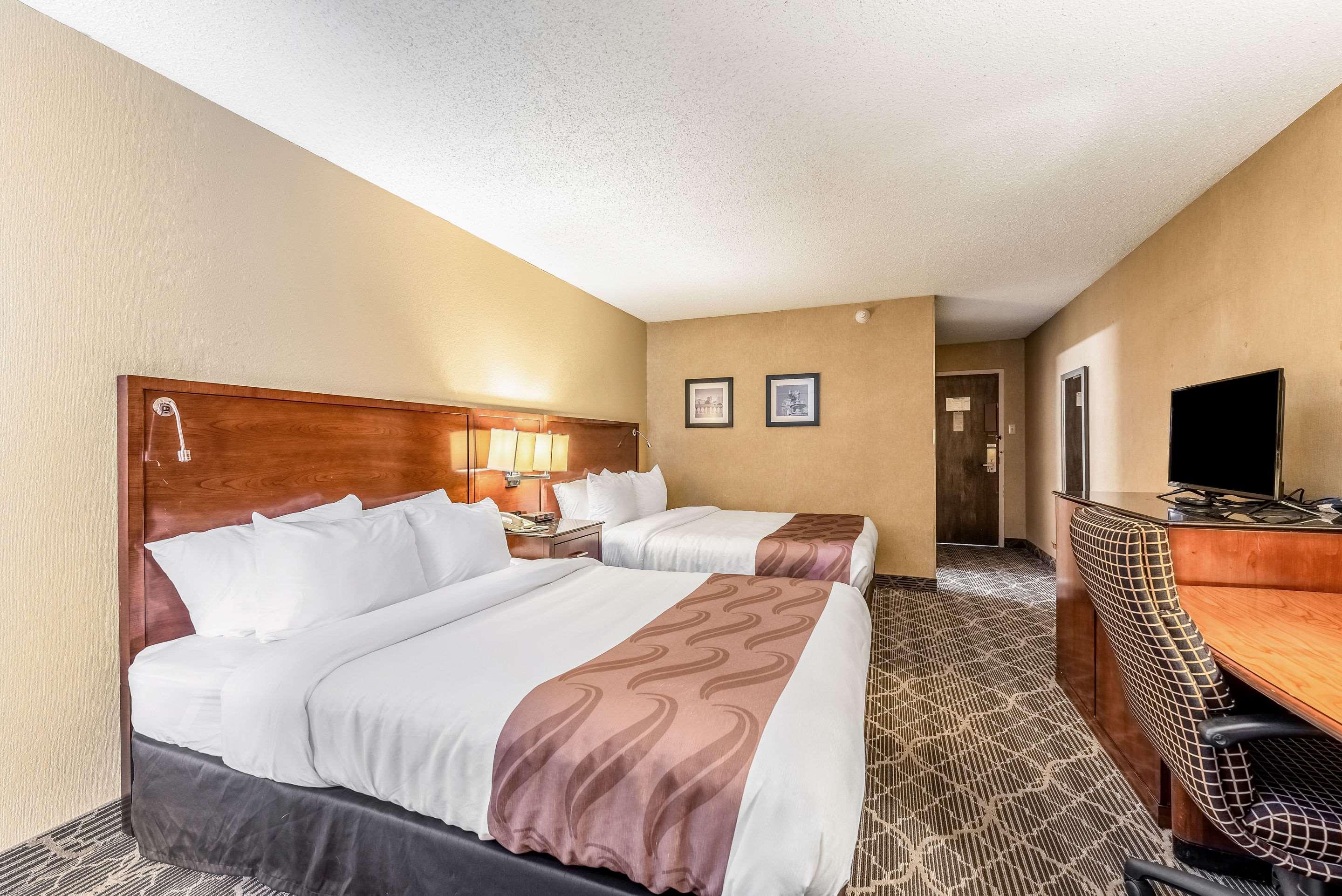 Quality Inn & Suites Brainerd Bagian luar foto