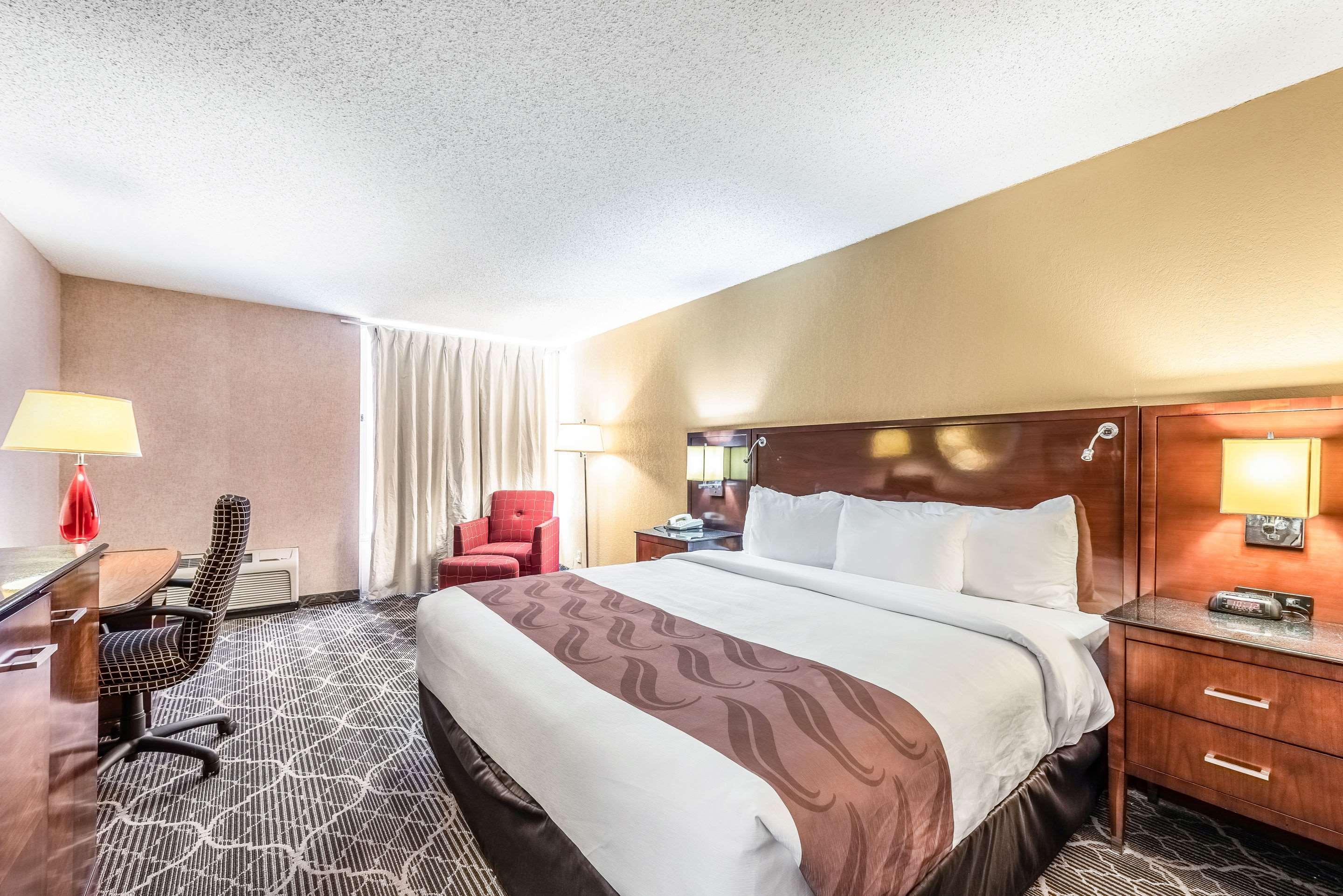 Quality Inn & Suites Brainerd Bagian luar foto