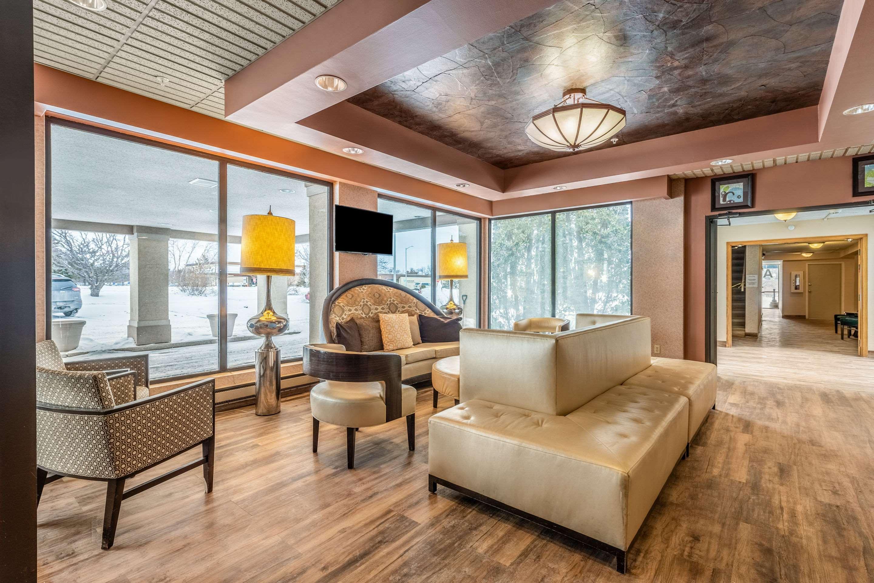 Quality Inn & Suites Brainerd Bagian luar foto