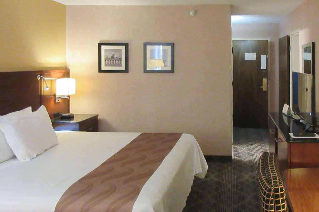 Quality Inn & Suites Brainerd Ruang foto